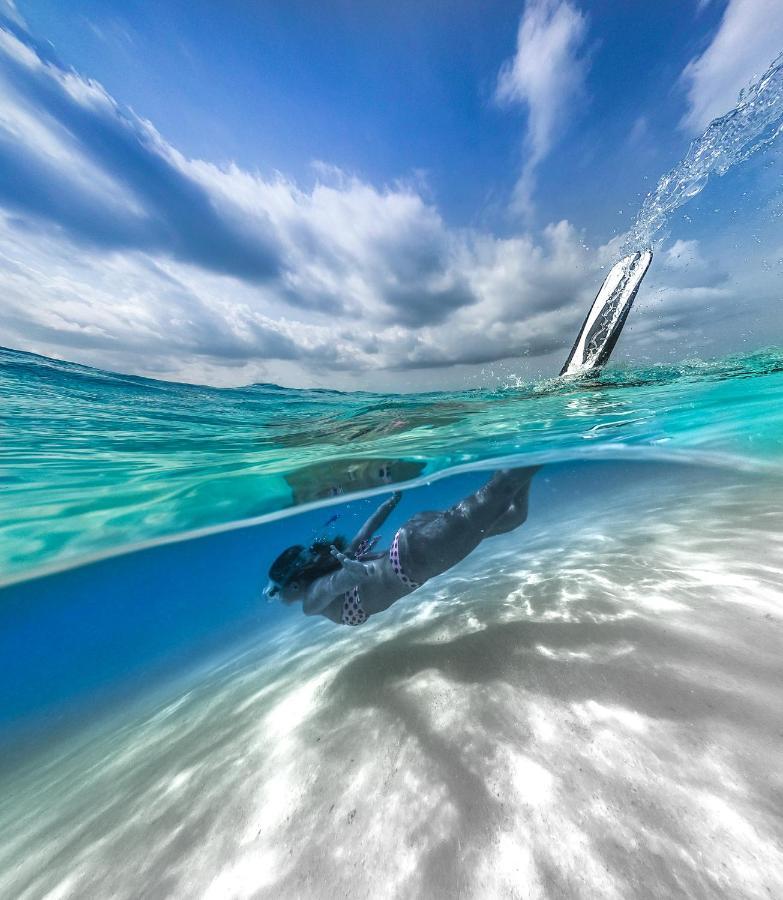 แชลโลว์ ลากูน ราสดู Hotel Rasdhoo ภายนอก รูปภาพ