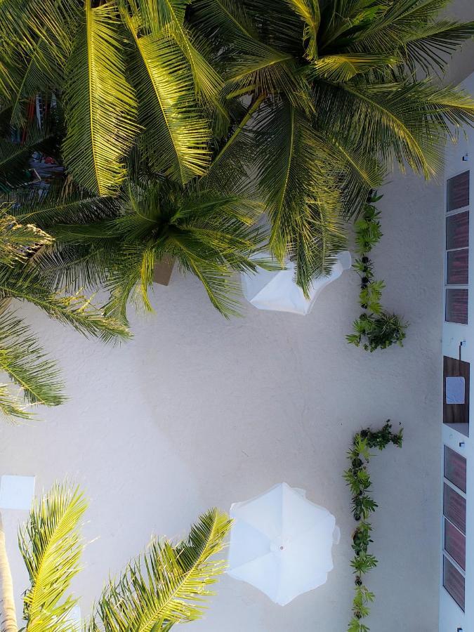 แชลโลว์ ลากูน ราสดู Hotel Rasdhoo ภายนอก รูปภาพ
