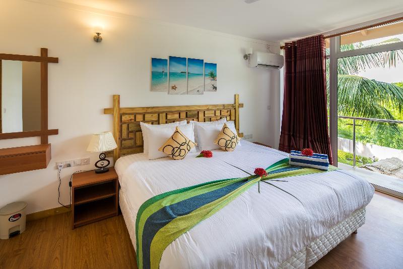 แชลโลว์ ลากูน ราสดู Hotel Rasdhoo ภายนอก รูปภาพ