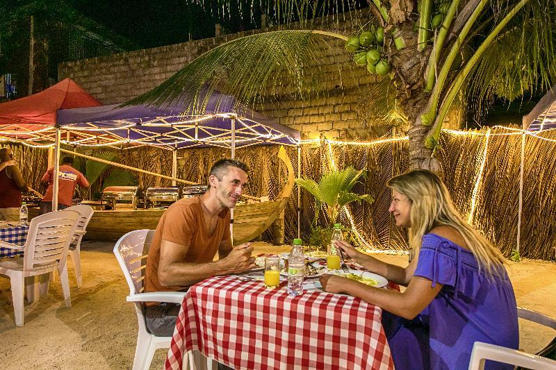 แชลโลว์ ลากูน ราสดู Hotel Rasdhoo ภายนอก รูปภาพ